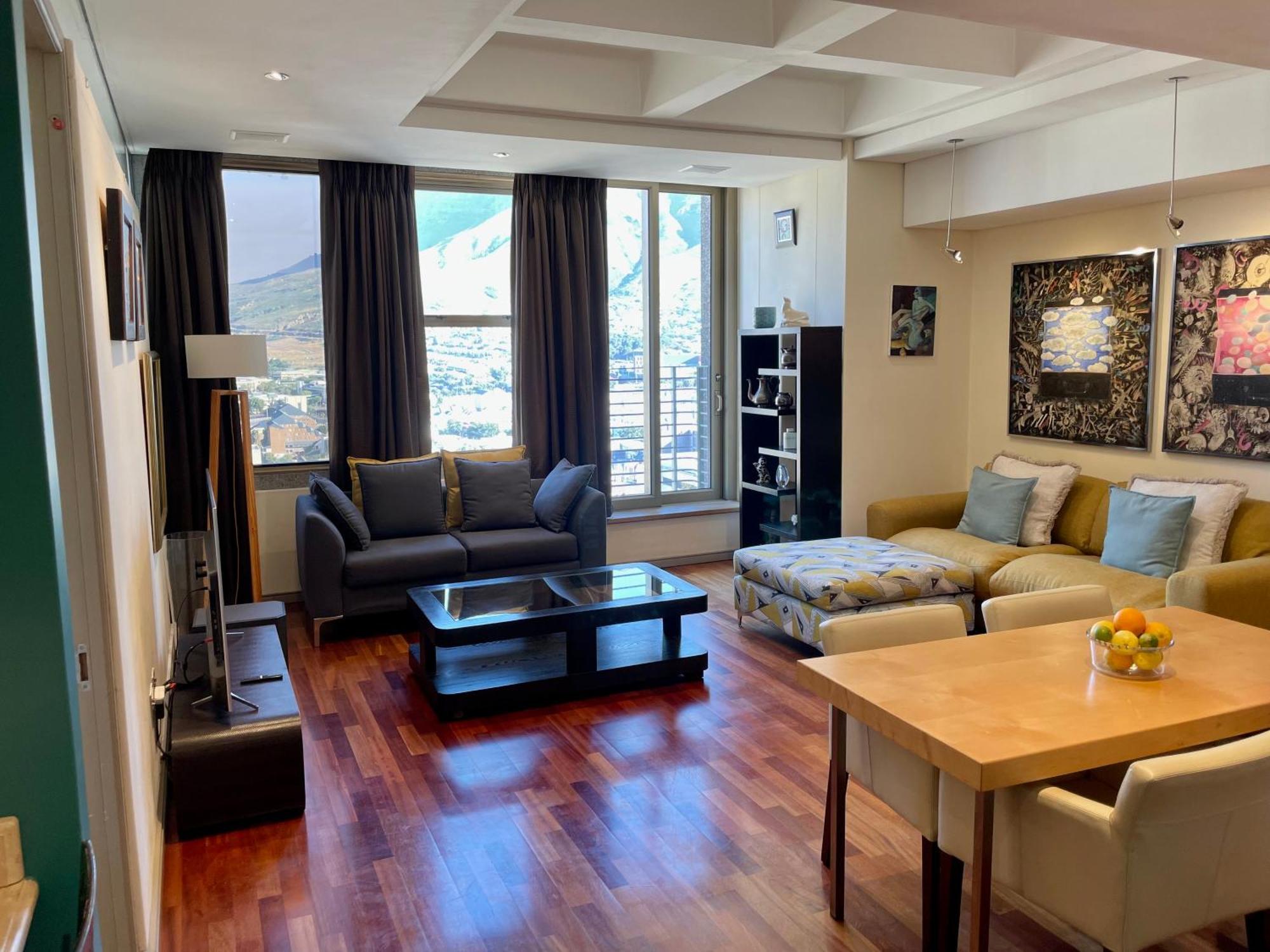 Cartwrights Apartment *